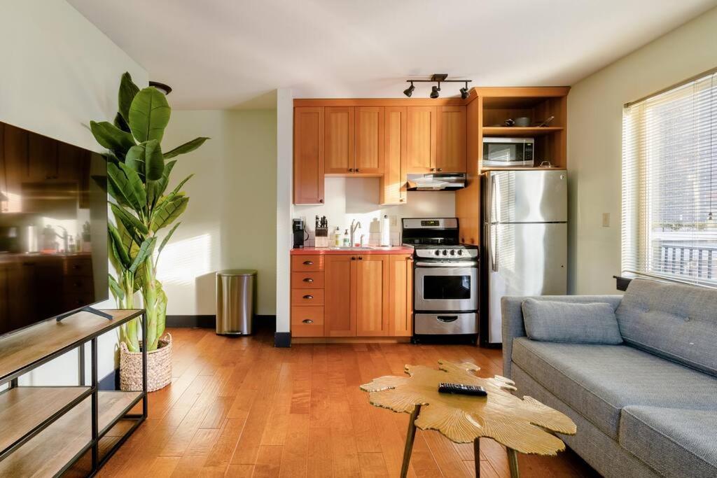 Stay Portland - Color Splash Apartment In The Heart Of Portland Exterior foto