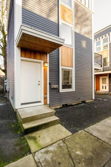 Stay Portland - Color Splash Apartment In The Heart Of Portland Exterior foto